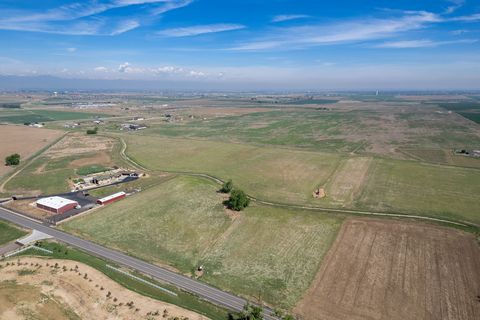 34 +/- acre lot in Brighton, Colorado. Paved road frontage on CR 6, just 2.4 miles from I-25. Great opportunity to build a home and or farm on a nice sized tract. Property also has a well permit and has amazing views of the Rocky Mountain Front Range...