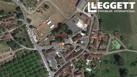A24853GYK24 - Building plot Meyrals village of 972 m² with Certificate of urbanism. Rare opportunity to design and build your dream home in a thriving and much sought after village in the heart of the Dordogne. The village has shops, restaurants / ba...
