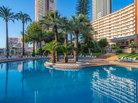 This hotel is a 10-minute walk from the Levante beach and 50km from Alicante airport. It's a perfect destination for a family holiday. There are many things to do in the area. Just 800m from the residence, there are two theme parks: Aqualandia and Mu...