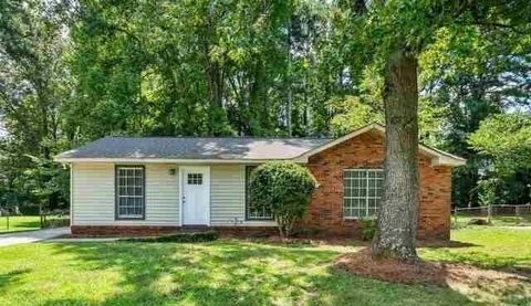 ***Lender credit $5,000 plus Seller concession available*** Completely renovated ranch-style home. NO HOA…this is the one! Perfect for the first time homebuyer or savvy investor. This charming home boasts an open and airy floor plan, three large bedr...