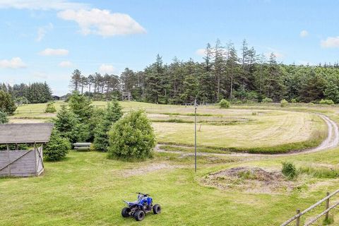 Centre de vacances Vigsø - une mer d'activités dans un cadre unique Séjournez dans un cadre pittoresque avec un accès direct à de nombreuses activités : parc aquatique, tennis et motocross. Regardez des films sur YouTube. Vigsø Holiday Center Google ...