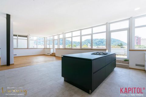 Oferta exclusiva: ¡Ático de lujo en el corazón de Celje! Comodidad total en el corazón histórico de Celeia. Le presentamos una oportunidad única en Celje y en la región de Savinjska en general. Hay 3 apartamentos de lujo en venta (ático completo) que...