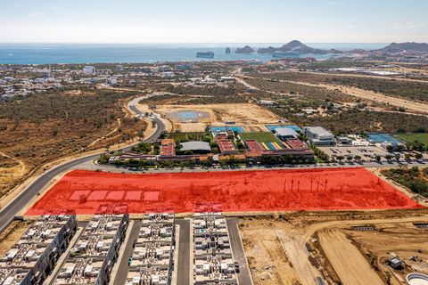 Lot VII-B, is an excellent option for vertical residential development. This 4.8 acre development parcel is located inside one of the most popular communities in Los Cabos. Side by side with 