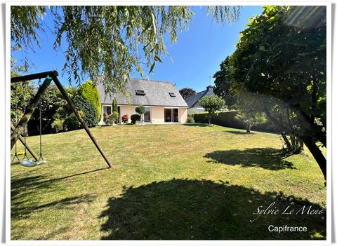 **Vivez le Charme et le Confort au Cur de la Bretagne** Située dans un village paisible à proximité du charmant Bourg de Saint-Thuriau, cette maison de caractère vous offre un cadre de vie exceptionnel, où tranquillité et accessibilité se conjuguent ...