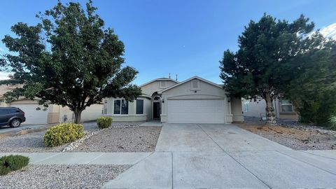 This beautiful, recently remodeled, 3 bedroom, 2 bathroom home is clean and move in ready! This home features high ceilings in the main area and primary bedroom. The open concept floor plan is perfect for entertaining guests, from the living room wit...