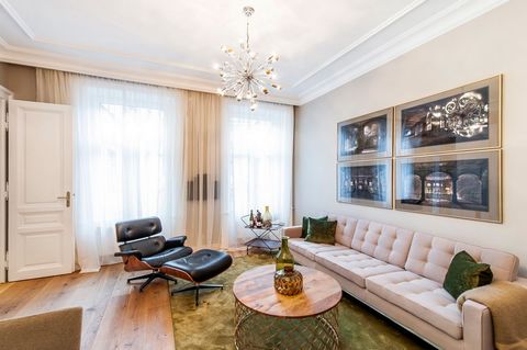 This 63 m² apartment is the perfect place for an unforgettable stay in Vienna. It is located right in the centre of the city, in the 1st district, and is therefore close to all the sights, shops and restaurants. The apartment offers a living room wit...