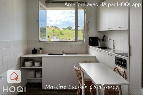 LA FERTE-BERNARD Martine LACROIX vous invite à découvrir cet APPARTEMENT EN RÉSIDENCE au dernier étage offrant une entrée, une cuisine, un séjour/salon avec balcon, deux chambres dont une avec grand rangement, un dégagement avec rangements, une salle...