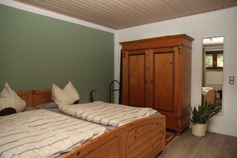 This beautiful holiday flat is located on the ground floor of a well-maintained house in Großalmerode, North Hesse, surrounded by the idyllic landscape of the Werra Valley. Stylishly furnished with lovingly restored wooden furniture by the landlord, ...