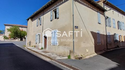 BATISSE A RENOVER DE 460 M2 AU CENTRE VILLAGE