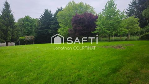 Terrain constructible de 1450m²