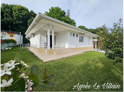 Maison Familiale de Plain-Pied avec Garage