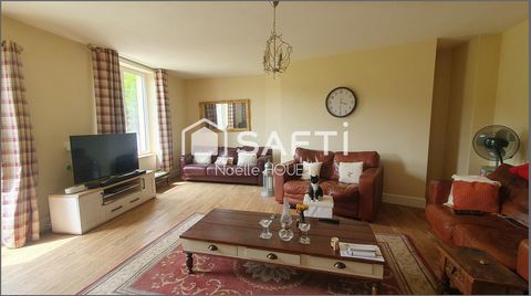 Maison rénovée de 285 m² – 2 logements + studio – Rentabilité et confort au cœur du village