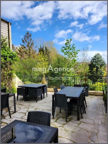 Propriété 430m2 12 pièces Centre Ville