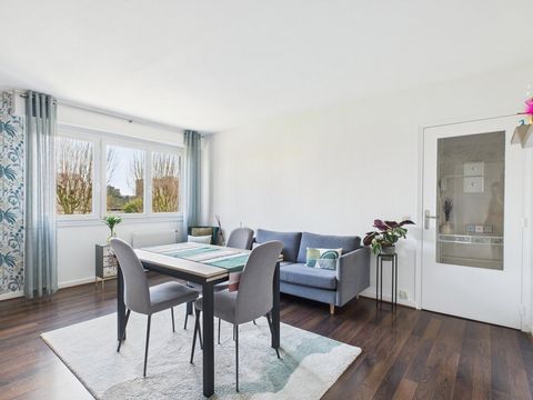 Bel appartement 4 pièces lumineux proche ligne 14