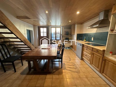 Très jolie maison en pierres de 140 m2 sur terrain de 581 m2