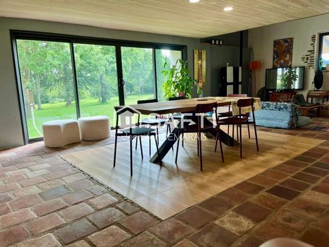 MAISON DE CARACTERE 240 M2 AVEC JARDIN ARBORE