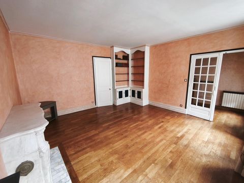 Maison de ville + GARAGE/ prestations de qualité