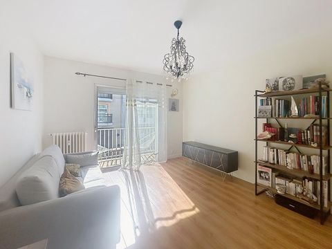 *** SUPERBE EMPLACEMENT ! *** - La Baule centre - Appartement T2 - Balcon - cave