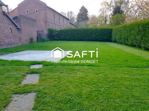 Belle maison de 200 m² avec grange et jardin à 11kms au sud de SAINT-QUENTIN 