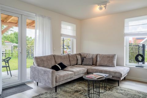 Escape to the tranquil surroundings of Simonshaven in this pet-friendly holiday home for six guests, offering a perfect blend of relaxation and adventure. Located just 150 meters from the lake beach, guests can enjoy direct access to fishing and wate...
