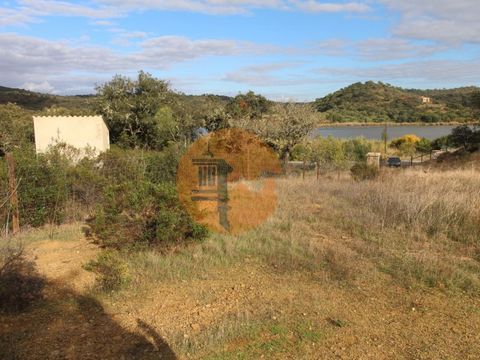 Rustic land with 3230m2 with fantastic views over the river Guadiana. This ground has hole, septic tank and preparation for electrical connection. Come visit without obligation. Energy Rating: Exempt #ref:CS-TR-60322