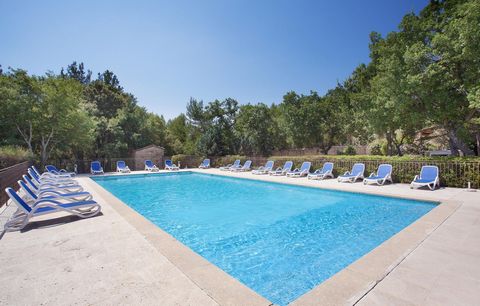 Located in the Provencal hinterland, near the place Gordes (with the title 