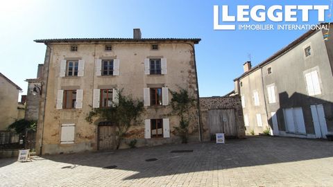 A15004 - An imposing, partly restored, town house in the centre of a pretty village just a few steps from the small store and cafe and only 9 km from Confolens. Information about risks to which this property is exposed is available on the Géorisques ...