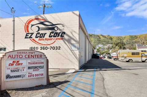 Great investment opportunity in Canyon Country/Santa Clarita to own 3 buildings that are 100% leased. The Sierra Hwy Auto Center has excellent long term tenants and a lot of upside on rents. The property has three buildings totaling approximately 24,...