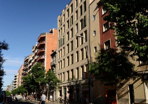 You'll like: Brand new self-catering holiday apartments in Barcelona. One of Europe's most cosmopolitan cities, famous for Gaudi's architecture. Great location for football fans - only 500 metres from Camp Nou, Barcelona's football stadium. Your resi...