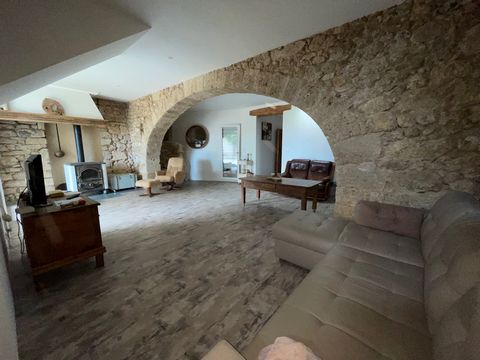 34230 Saint-Pons-De-Mauchiens, come and discover a true 11th century treasure nestled in the heart of a picturesque hamlet. This largely renovated stone estate offers a unique opportunity to own a property steeped in history. It includes the main hou...