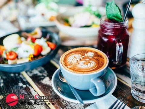 LICENSED CAFE & RESTAURANT--ELWOOD--#7733963 Cafe restaurant * LOCATED IN THE ELWOOD BUSINESS CENTER, WITH A HIGH FLOW OF PEOPLE * The restaurant is 160 square meters in size, spacious and beautiful * $26,000 per week * Reasonable weekly rent, long-t...