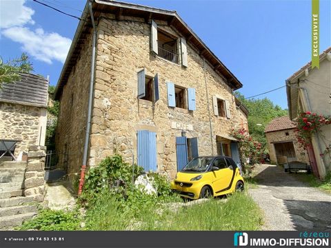 Mandate N°FRP152886 : House approximately 162 m2 including 6 room(s) - 3 bed-rooms - Terrace : 66 m2. - Equipement annex : Terrace, double vitrage, Cellar and Reversible air conditioning - chauffage : fioul - Class Energy D : 213 kWh.m2.year - More i...