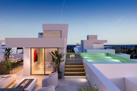 Brand new magnificent villa under construction in the sought after area of San Pedro Alcantara; walking distance to the beach and local amenities. Due for completion summer 2020, 10 beachside contemporary luxury villas within an exclusive private com...