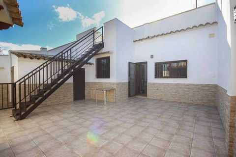 Terraced house in Alfaz del Pi The property has been renovated with good quality materials The house consists of a living room a large independent kitchen two bedrooms and two bathrooms There is a solarium terrace with unobstructed views and a patio ...