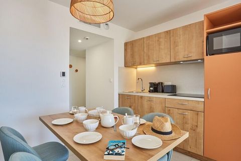 The newly built residence (completion 2024) combines modern comfort with Mediterranean elegance and has a beautiful outdoor pool to cool off in. For the little ones, there is also a children's pool that guarantees hours of play and laughter. In July/...