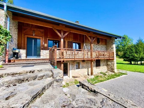 Dpt Haute Savoie (74), à vendre proche de EVIAN LES BAINS maison P8 de 230 m² - Terrain de 1 025,00 m²