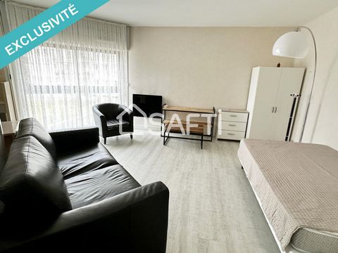 Venez découvrir ce très bel appartement, situé en plein coeur du centre-ville d'Angers. Au pied de l'immeuble, vous trouverez toutes les commodités ainsi que bus et tram. L'appartement est très au calme, il se situe côté cour, au 2ème étage sur 6, sa...