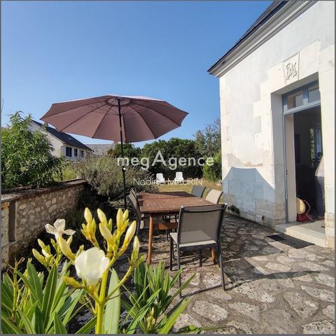 _ Pontlevoy, this renovated character house, benefits from a privileged environment in the heart of a small, quiet town. 8 minutes from Montrichard and its train station which serves TOURS. 30 minutes from Blois and 30 minutes from Beauval Zoo. Close...