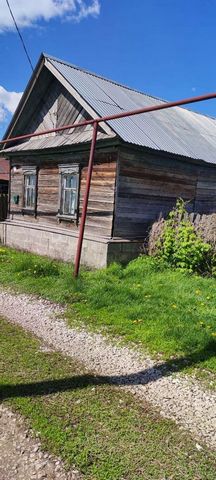 Купи в экологически чистом месте ! ДОМ по цене ниже чем комната в городе! На участке поставлена баня, хоз постройки. 1 собств более 5 лет. Быстрый выход на сделку. Любая форма оплаты . Поможем с ипотекой. Подберём выгодные условия, сниженная ставка.