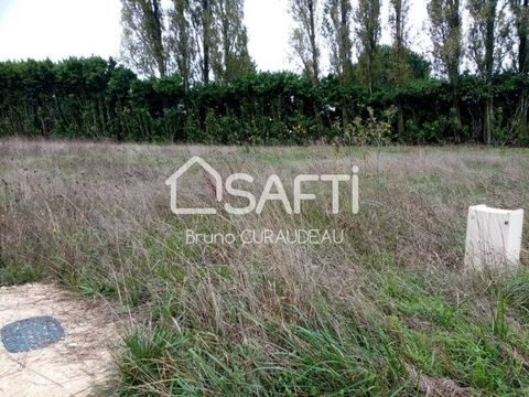 Ce magnifique terrain de 4026m2 se situe a 5 min de gémozac et de tous les commerces.Vous étes à moins de 30 min des plages et a 15 min de l entrée d autoroute.Le terrain est borné,viabilisé de tous les réseaux et l étude de sol est faite.Venez vite ...