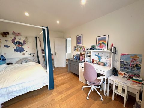 photo no. 10