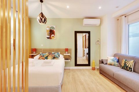 Checkmyguest offers this 30 m² apartment located on the first floor, rue Beauregard, Paris 2ᵉ. Ideal for 3 people, it offers contemporary design and a central location close to the Grands Boulevards. The apartment's convenient location means you'll b...