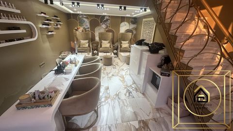 FJ Morocco Agency pone a la venta este salón de uñas con una superficie de 40 m2 con entresuelo. Consta de tres estaciones de manicura, tres estaciones de pedicura y una estación de tratamientos faciales, ubicada cerca de la escuela secundaria Victor...