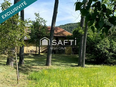 Maison ancienne de 178m² sur 159884m² de terrain