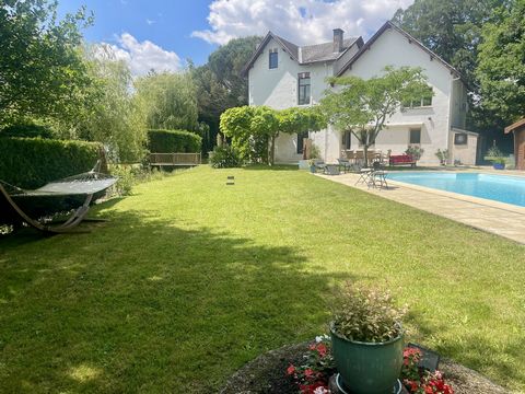 Magnifique villa de 1900 avec piscine chauffée et 5 chambres