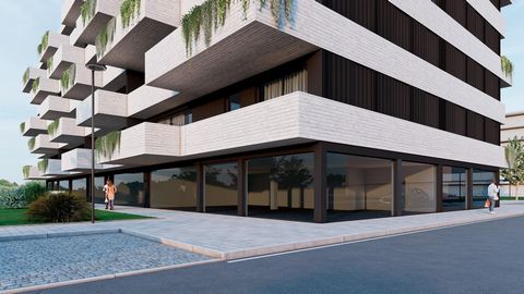 Construção moderna com acabamentos de qualidade e estrutura resistente~~Espaço comercial situado em edifício recente, com características construtivas pensadas para garantir durabilidade, eficiência e segurança. Excelente oportunidade para instalar o...