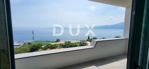 Location: Primorsko-goranska županija, Rijeka, Kantrida. RIJEKA, KANTRIDA - luxury quality new building 2S+DB - S7. We offer a quality and luxurious new building in Kantrida, located on the first floor, in a quiet environment with a beautiful open se...