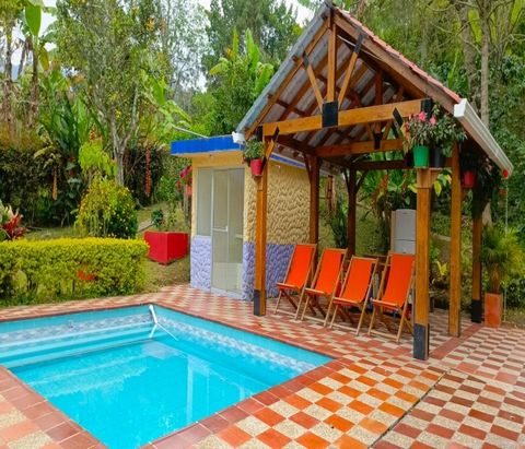A magnificent 8,720 m² estate is offered for sale in Pacho Cundinamarca, This property combines modern design with a country setting, entertainment and agricultural activity. Land: 8,720 m² with semi-flat and undulating topography, versatile for vari...