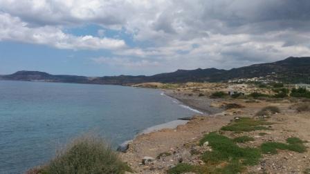 Trypitos Plot of land directly by the sea in Trypitos. The plot is 6000m2 with a building right of 210m2. It has very good access and the water and electricity are nearby. It enjoys views to sea and mountains and is just 15meters from the sea.