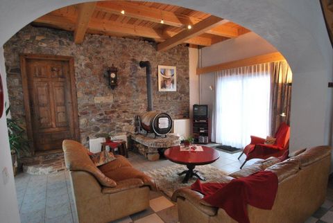 This large and beautifully restored farmhouse is located on the 